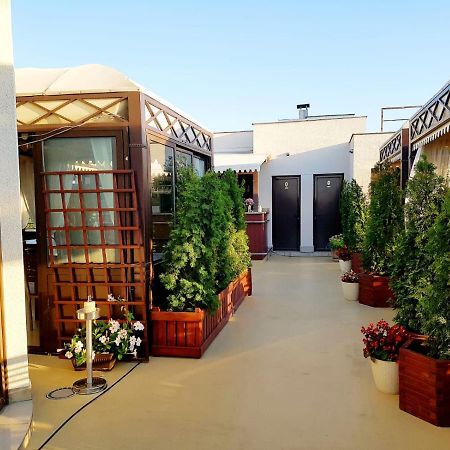 President Hotel Bacău Extérieur photo