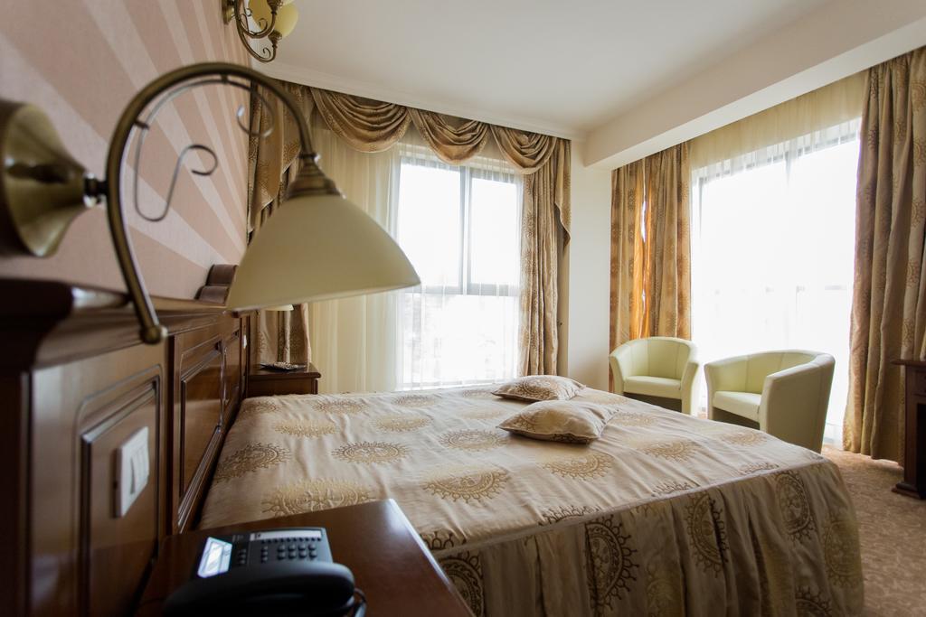President Hotel Bacău Chambre photo